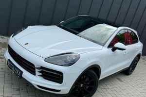 Porsche Cayenne Platinum Edition