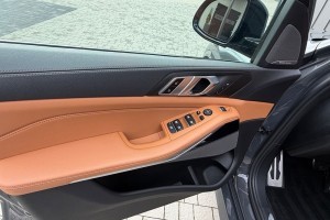 BMW X5 xDrive40i