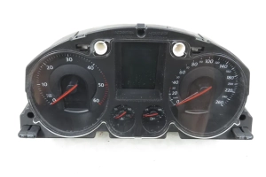 Licznik Vw Passat B6 Variant (3c5) 1.9 Tdi - Bls