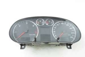 Licznik Audi A3 (8l1) 1.9 Tdi Pd 130 - Asz