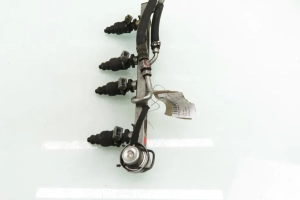 Listwa Wtryskowa Audi A4 B5 1.6 Adp